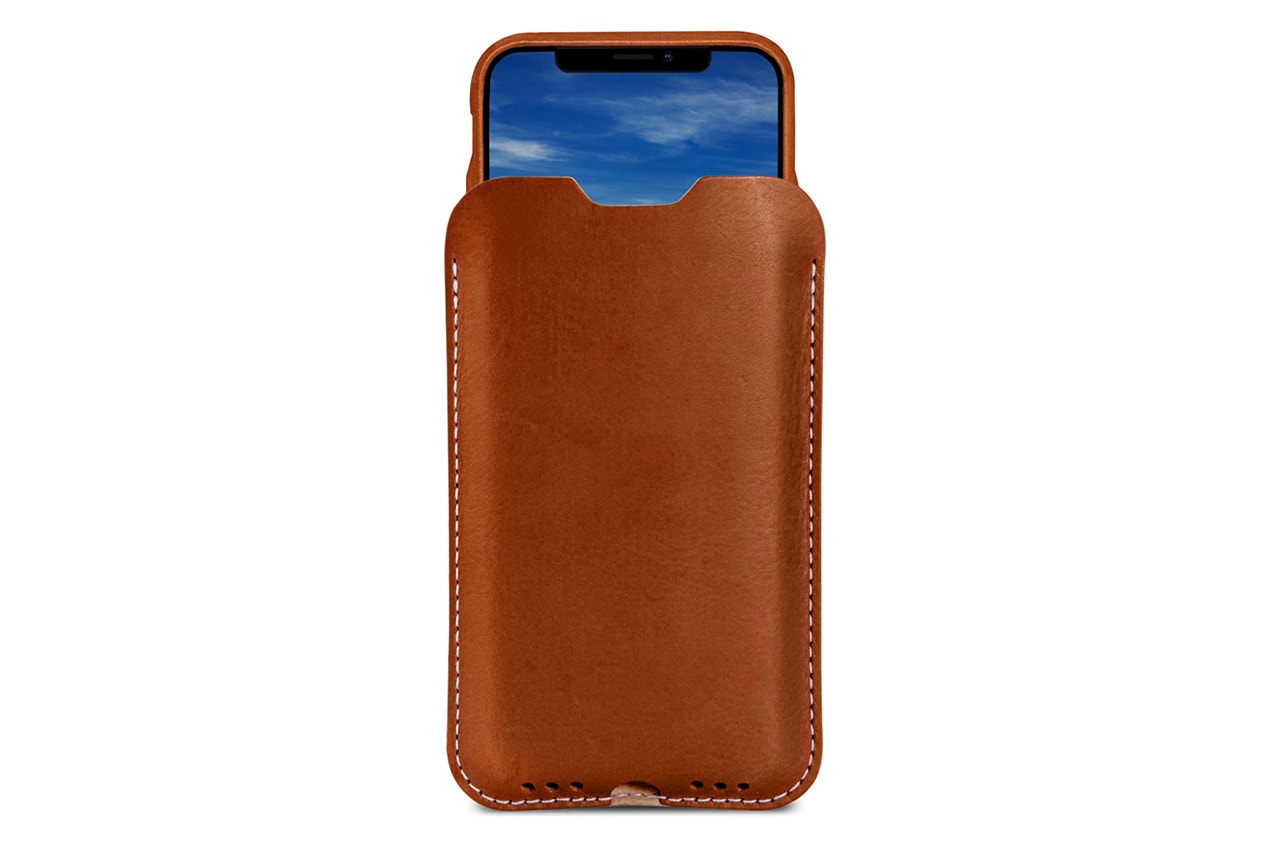 iPhone Hülle KINGSTON aus Leder Farbe: Hellgrau-Hellbraun Größe: iPhone 17/16e/16/Pro + ältere bis 12 Pack & Smooch