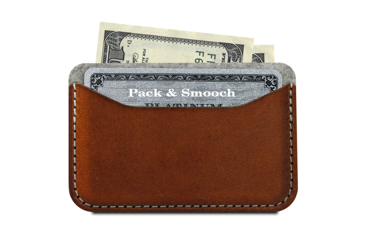 Kartenetui KESWICK aus Leder und Wollfilz Farbe: Grau-Hellbraun Pack & Smooch