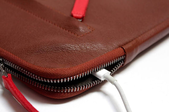 ANGUS MacBook sleeve in full leather with two zips
