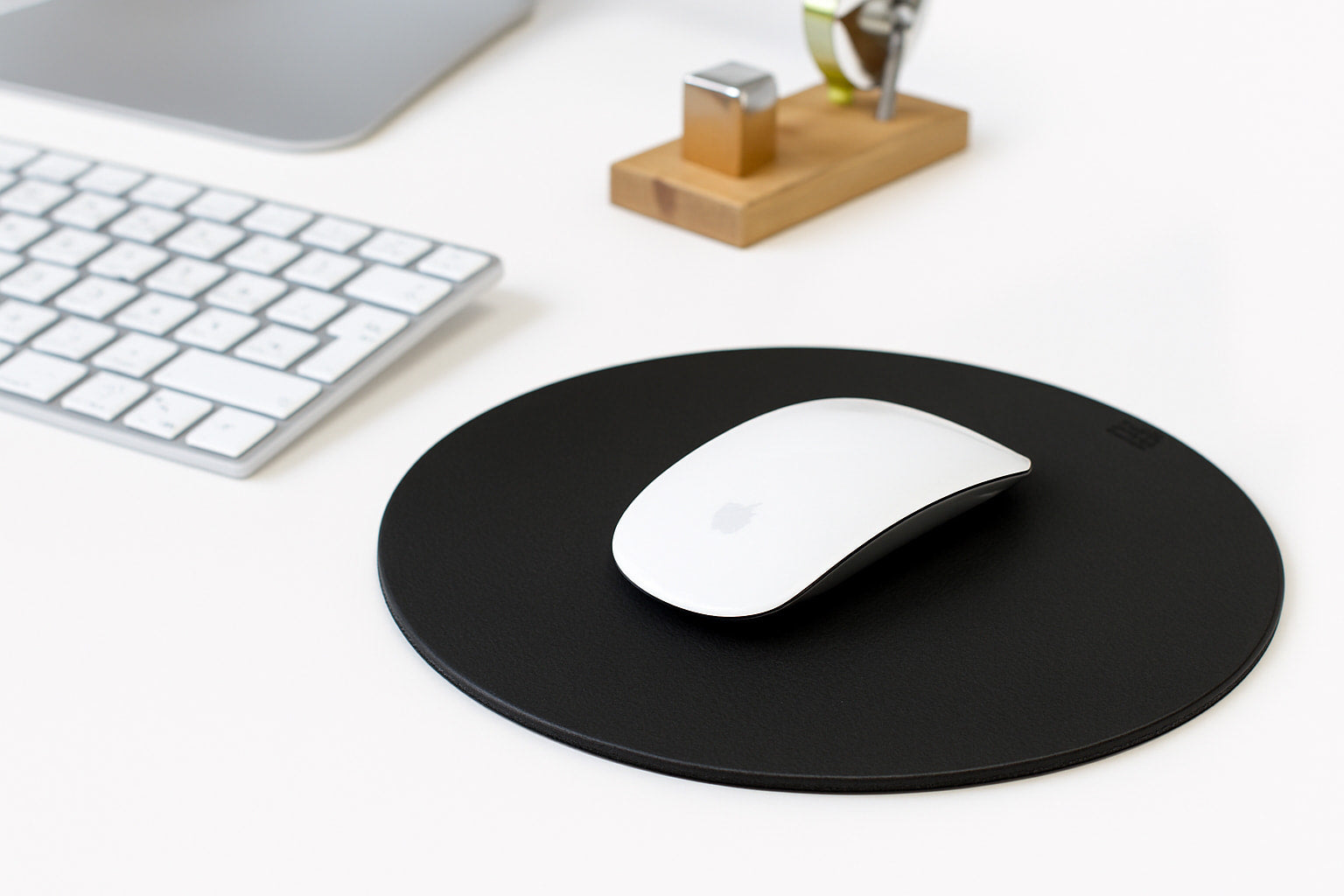 Mouse pad of leather - natural rubber