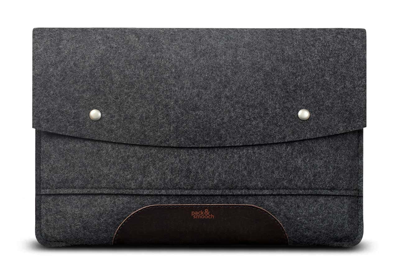 iPad Pro / iPad Air sleeve HAMPSHIRE made of wool felt and leather