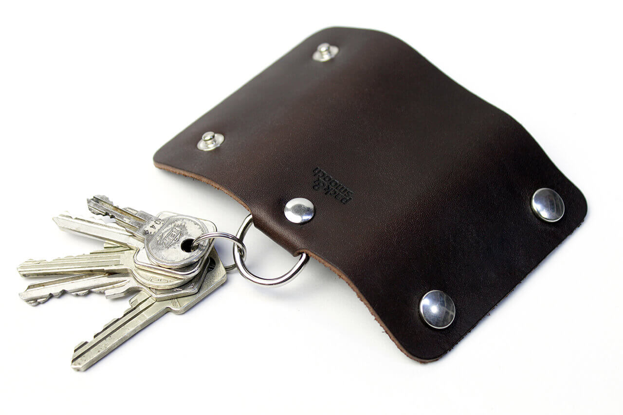 Key Case Leather Gift for men with Anchor Motif by Pack & Smooch