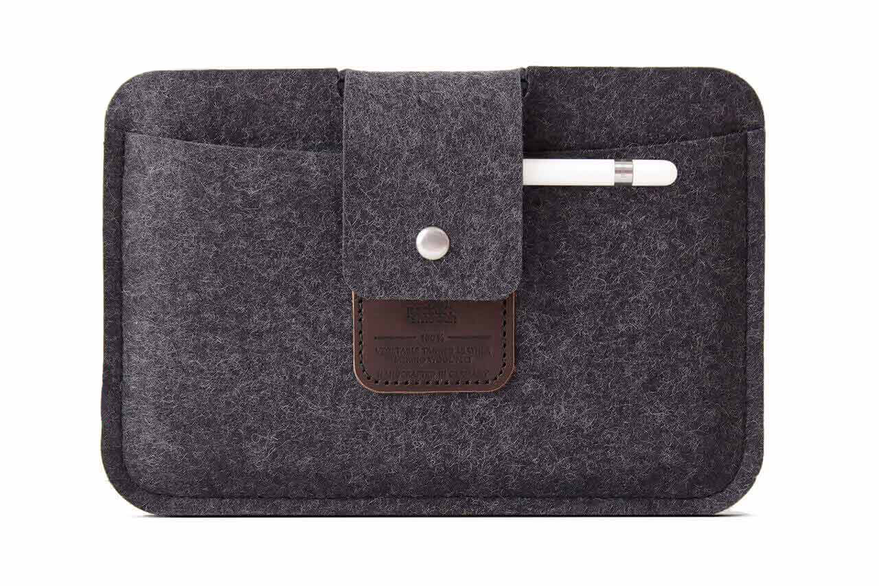 iPad mini sleeve LLEYN made of wool felt