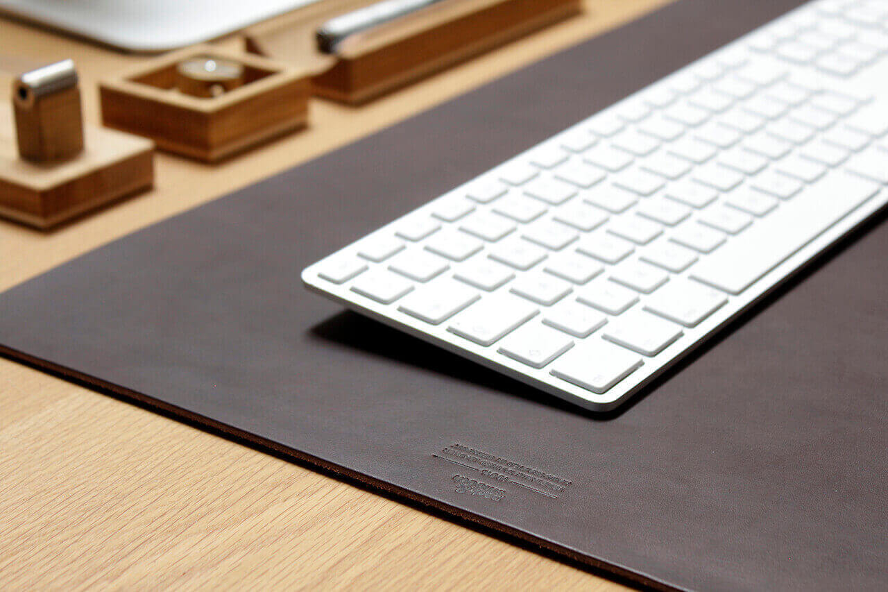 Desk pad RICHMOND made of leather