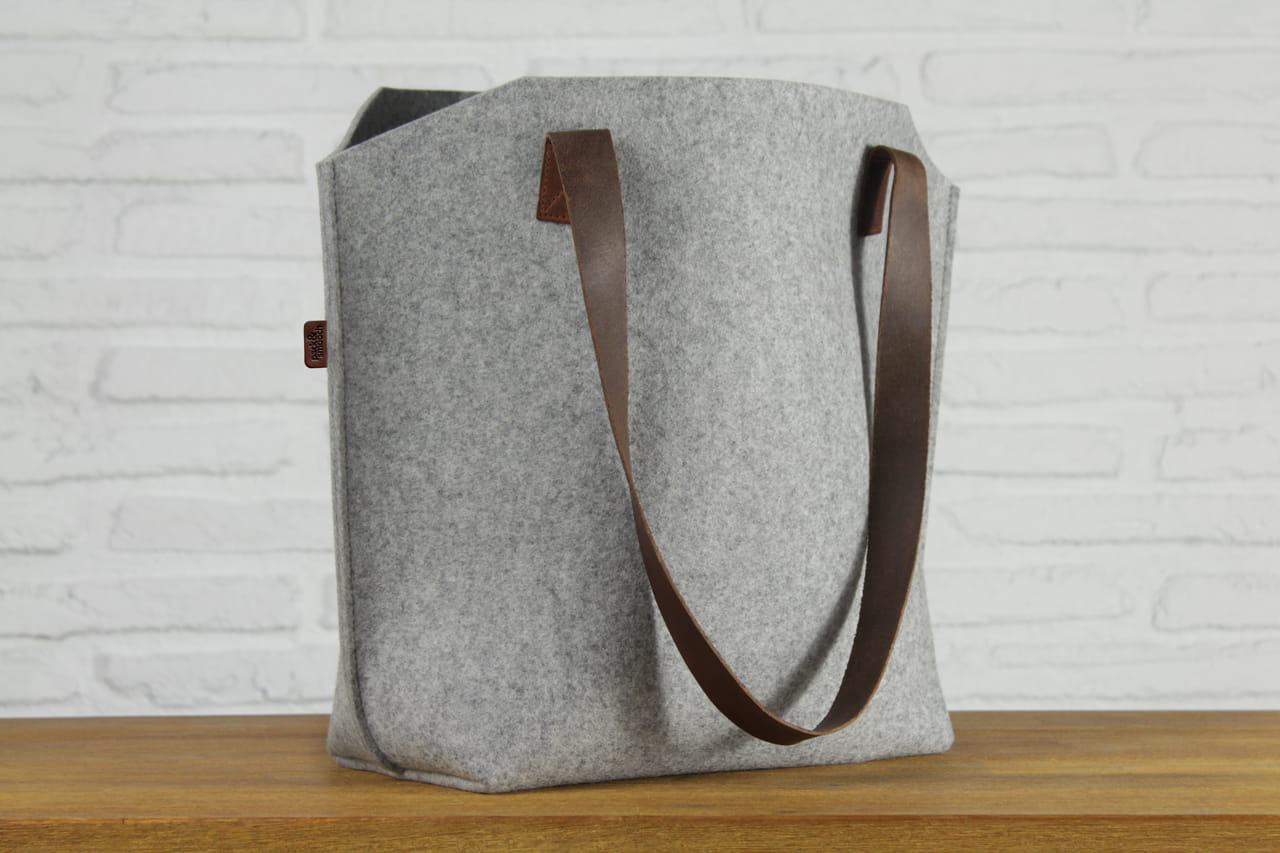 Shopping bag YORK made of merino wool felt